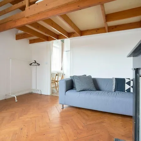 Volta Studio Mezzanine *